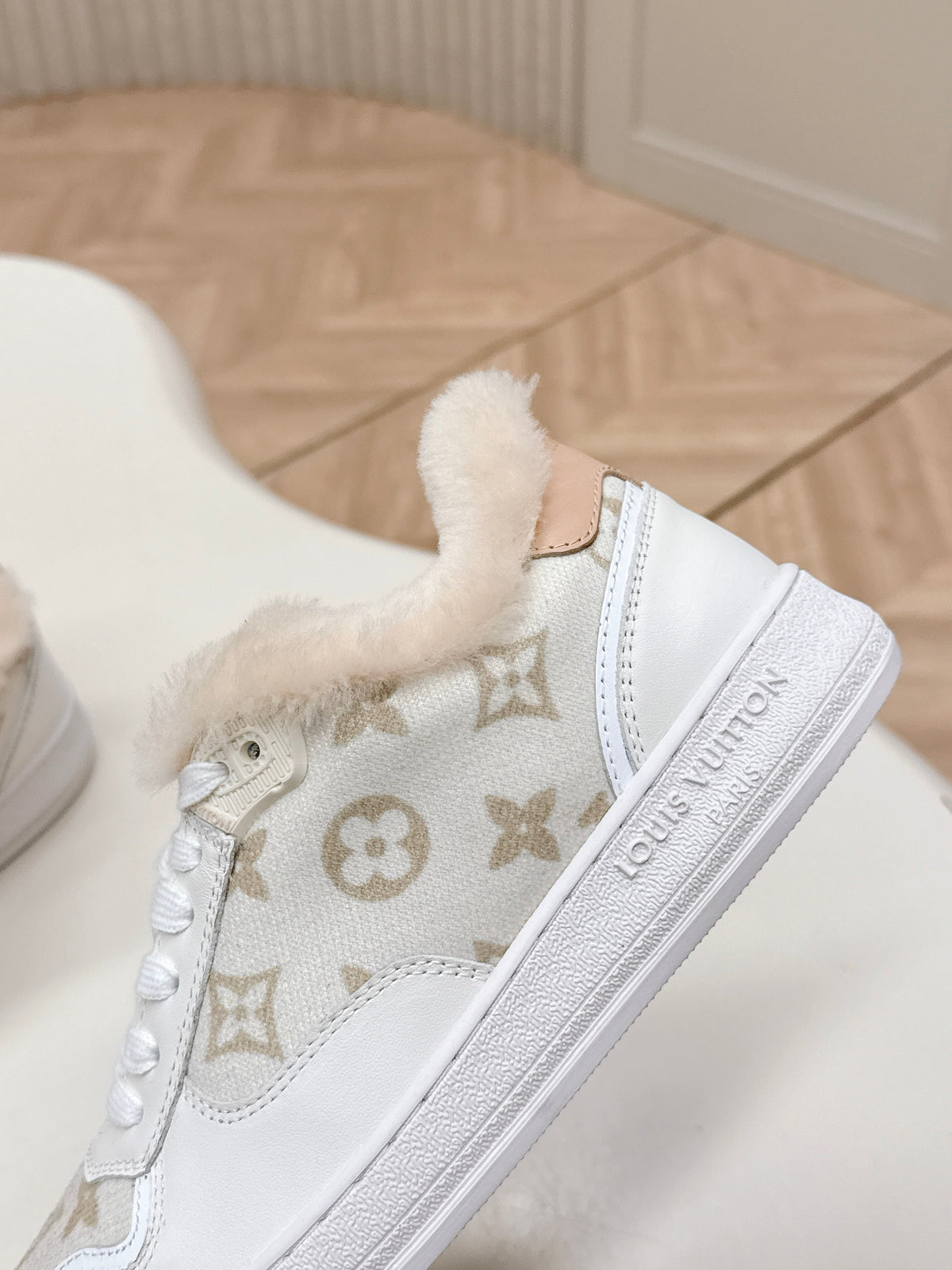 LV Stadium Sneaker White Beige Cowhide Cotton Wool 595427