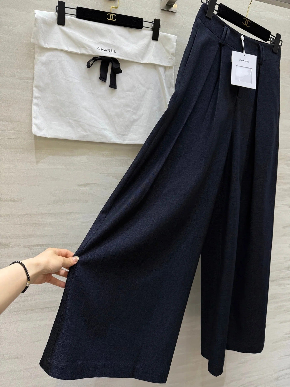 CHANEL 25S WIDE-LEG STRAIGHT PANTS 636