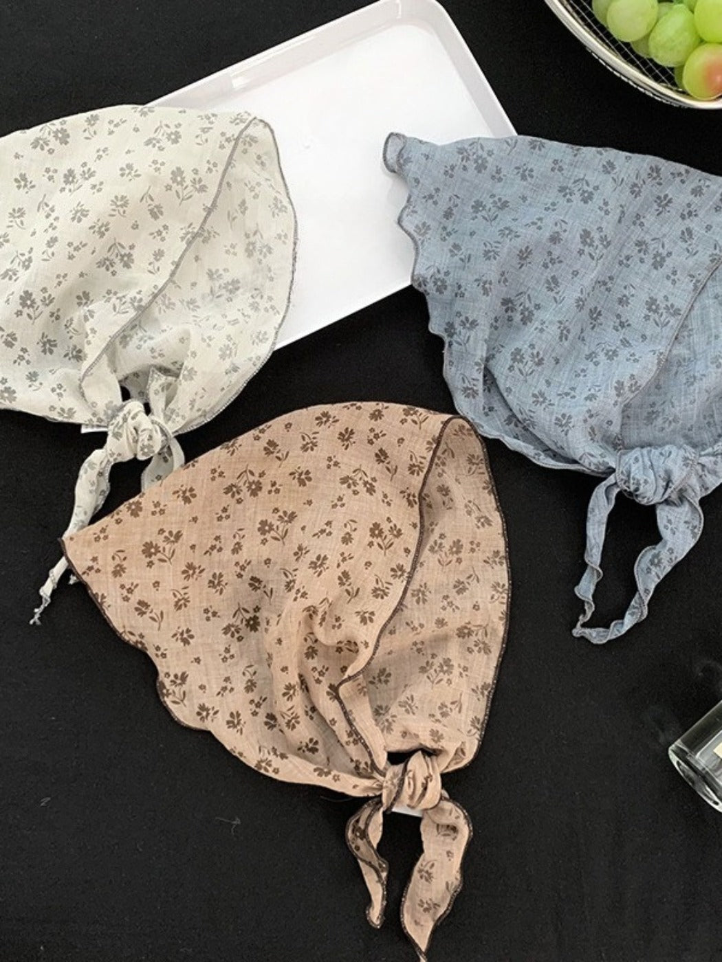Scarvii - Triangular Headscarf with Small Floral Patterns