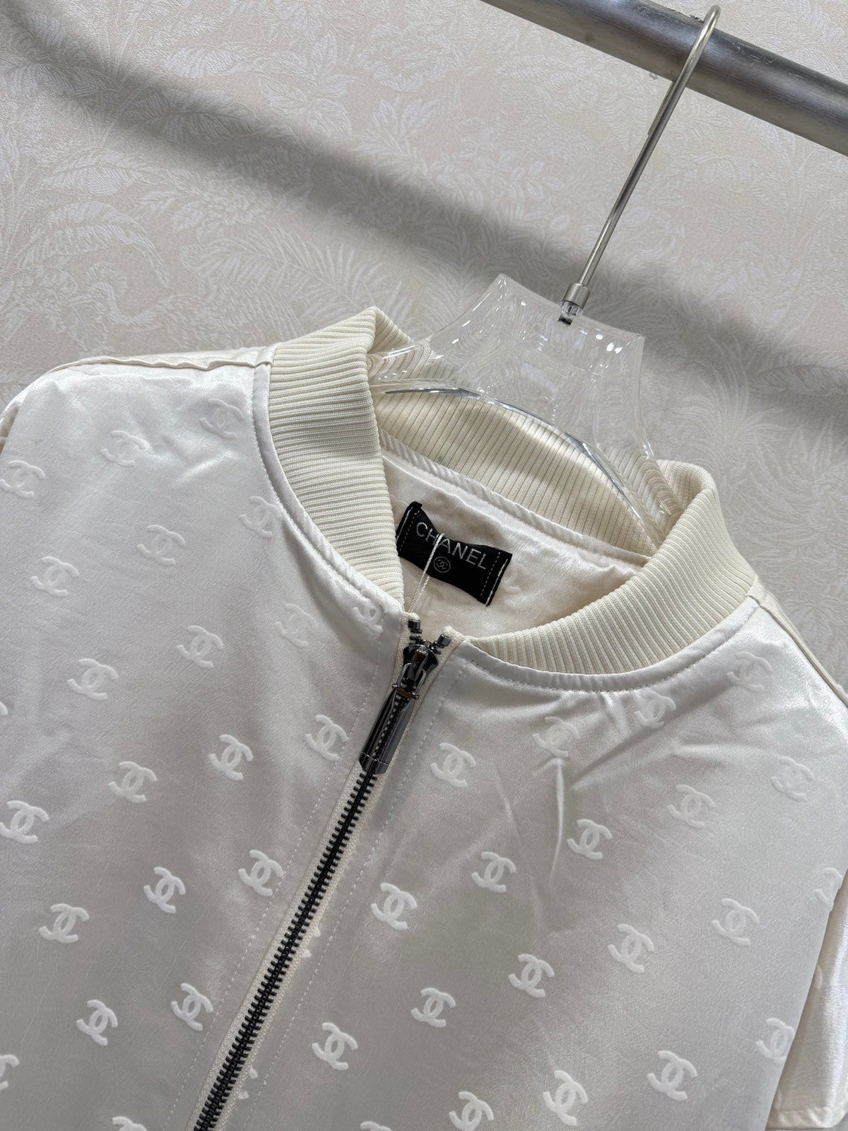 CC 26s Jacket White Satin 353037