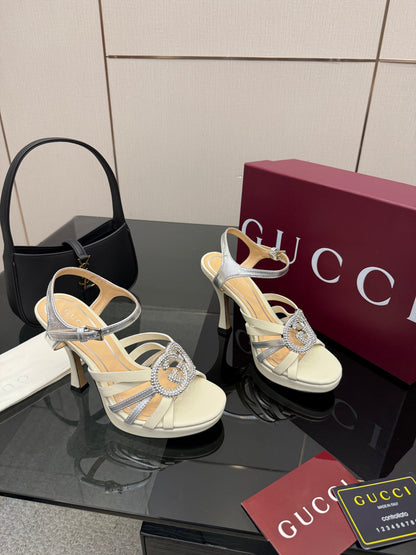GG Pump 10.5cm With Crystal Interlocking G Ivory Sliver Leather