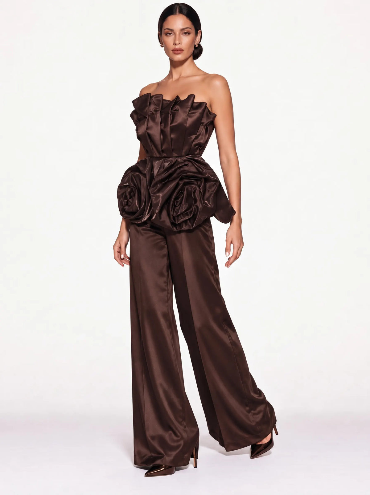 Annabelle Sculptural Pleated Strapless Top In Coffee