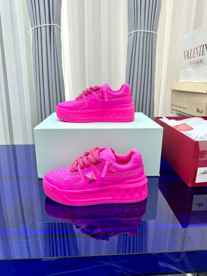 One Stud Garavani Pink One Stud XL Sneakers