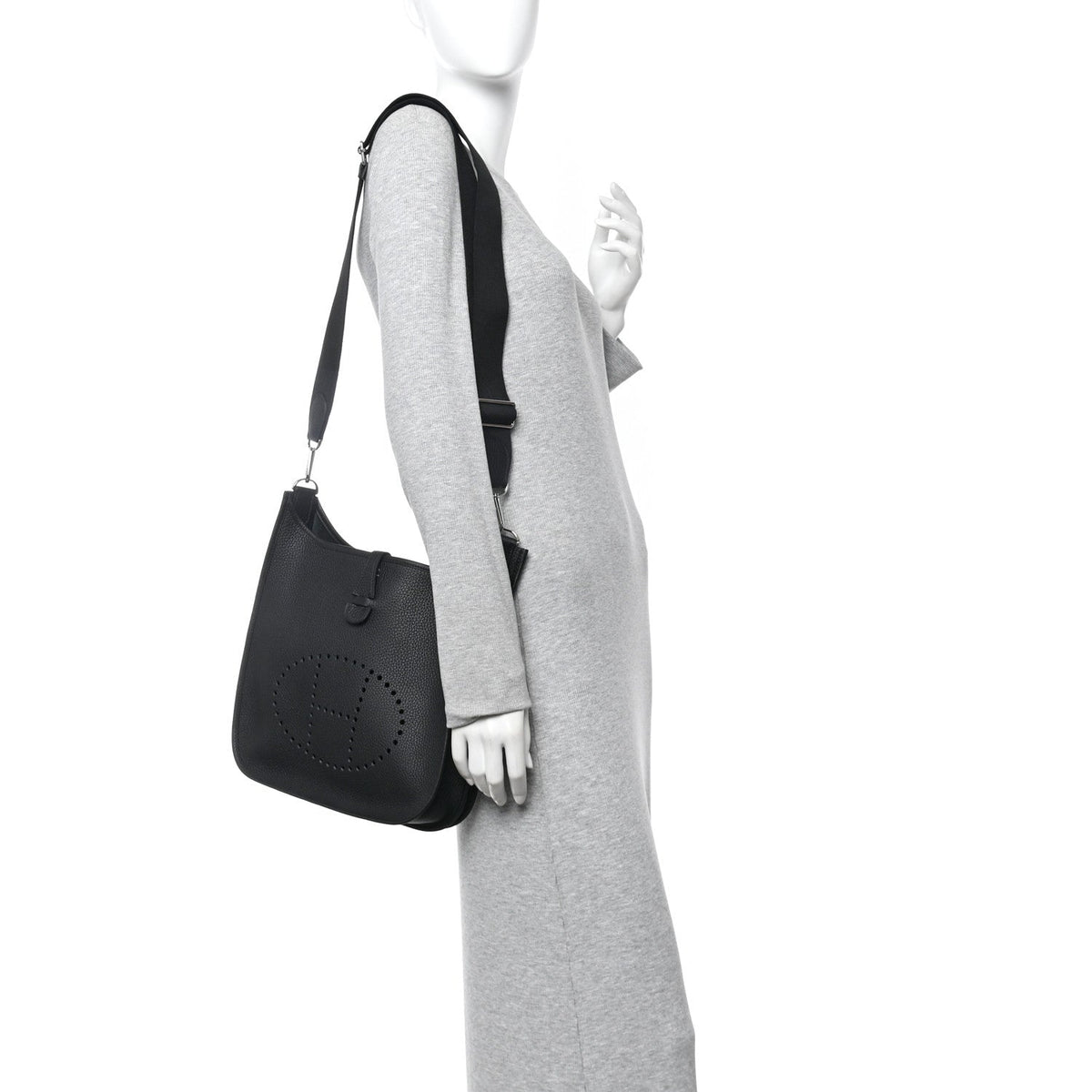 Taurillon Clemence Evelyne III PM Black