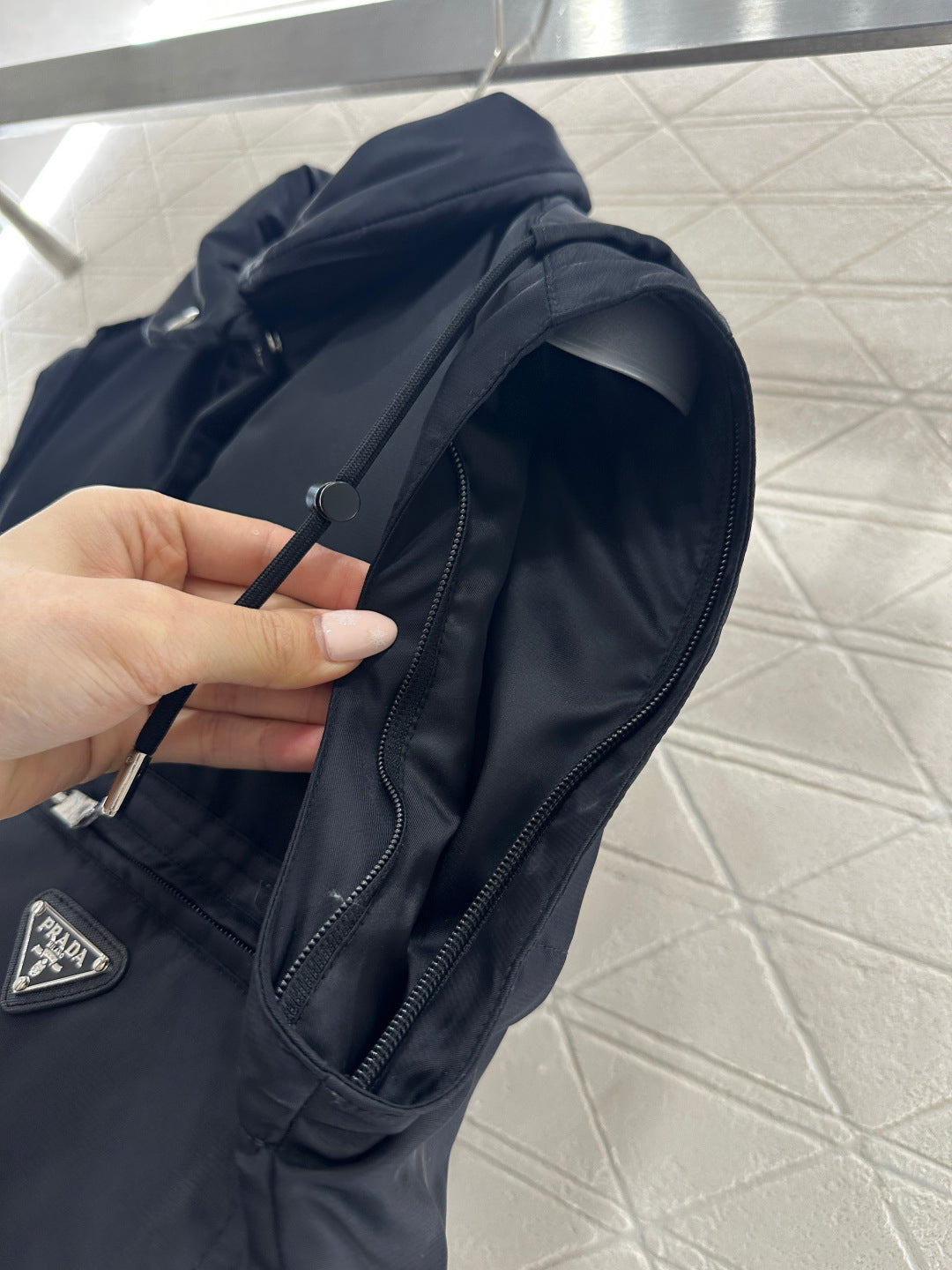 Prada 2025 Cropped Jacket With Detachable Sleeves Black Re-Nylon Down
