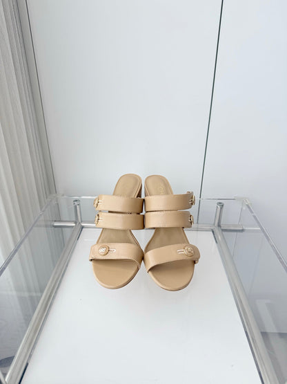 Chanel 26 Turnlock 85 Beige Sandal Mule in Lambskin 597394