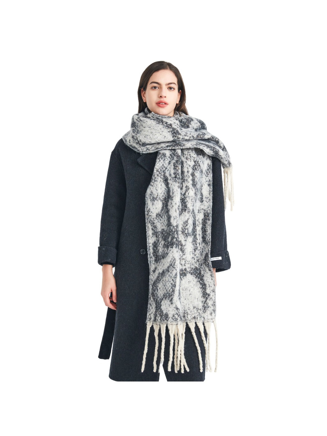 Scarvii - Winter Snake Printed Tassel Scarf