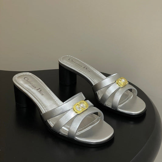 CD 26 Chunky Heel Sandals 50 Metallic Silver Leather 593520
