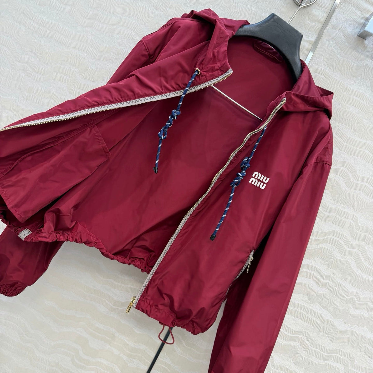 Miu 26s Hooded Jacket Red Polyamide 346203