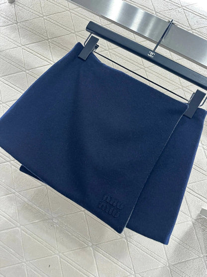 MIUMIU SKIRT STYLE 824