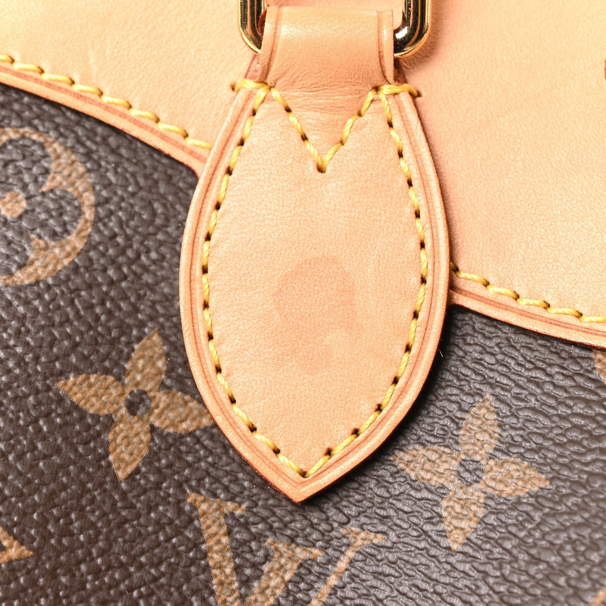 Monogram Segur NM