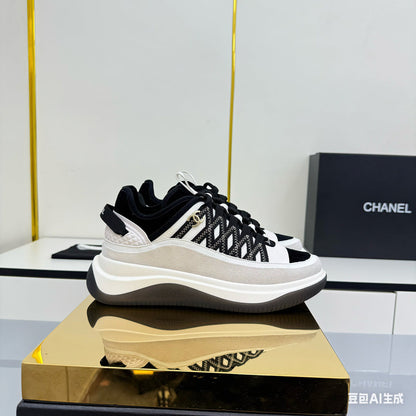 CC 25 Boutiques Sneaker Black White Light Grey Suede Fabric