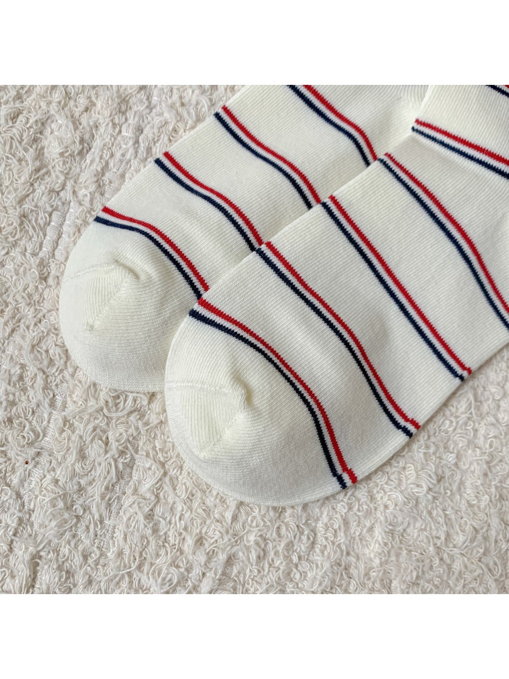 Rufia - Cartoon Dog Embroidered Striped Socks