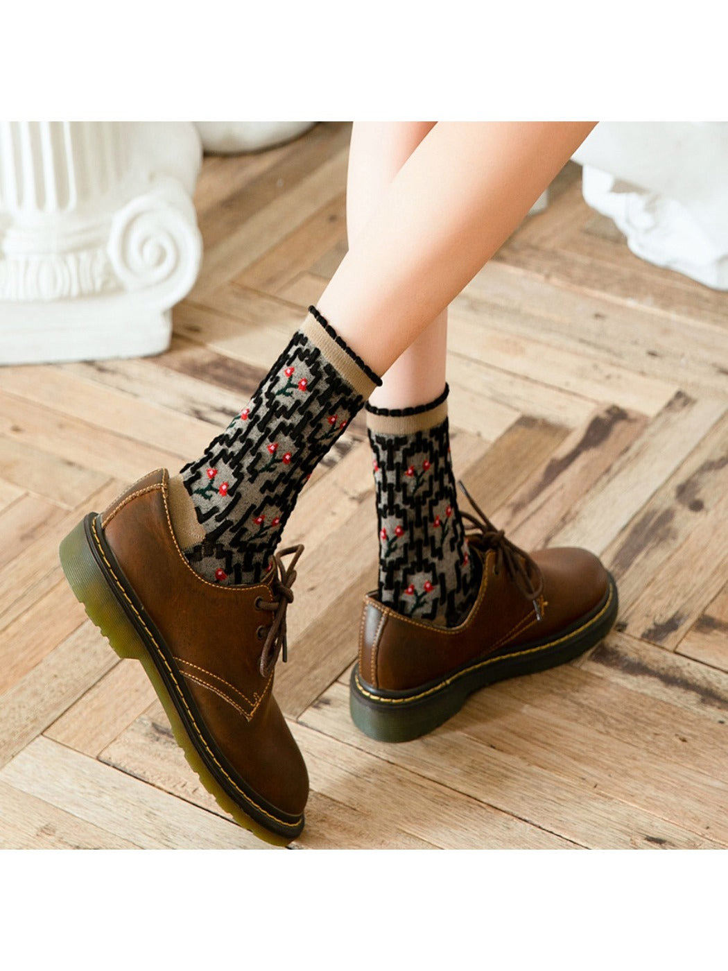 Rufia - Vintage Embroidered Mid-Calf Socks - Soft &amp; Chic