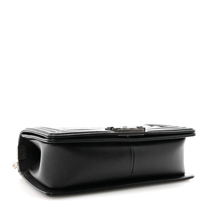 Caviar Quilted Medium Boy Flap Black