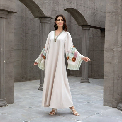 V Neck Embroidered Fringe Muslim Robe