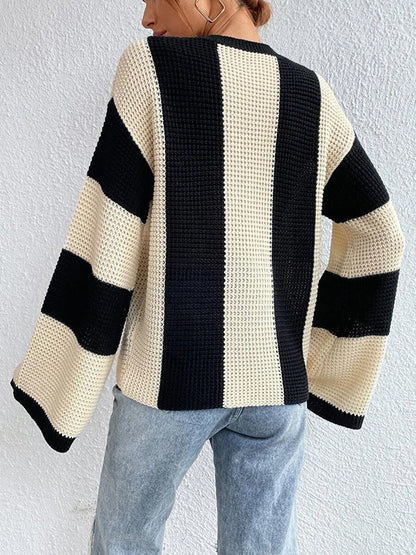 Flared Sleeves Long Sleeves Contrast Color Round-Neck Knitwear Pullovers Sweater Tops