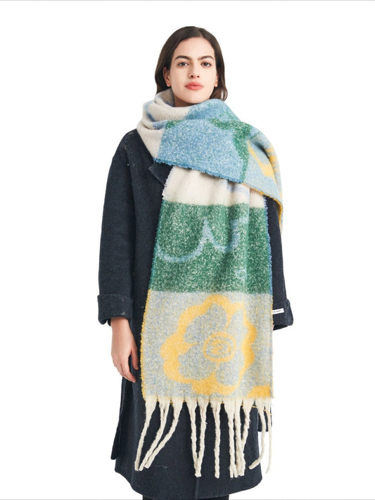 Scarvii - Retro Color-Block Fringe Scarf with Floral &amp; Leaf Patterns