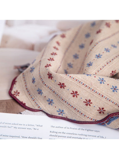 Sscarvii - Vintage Embroidered Triangle Scarf