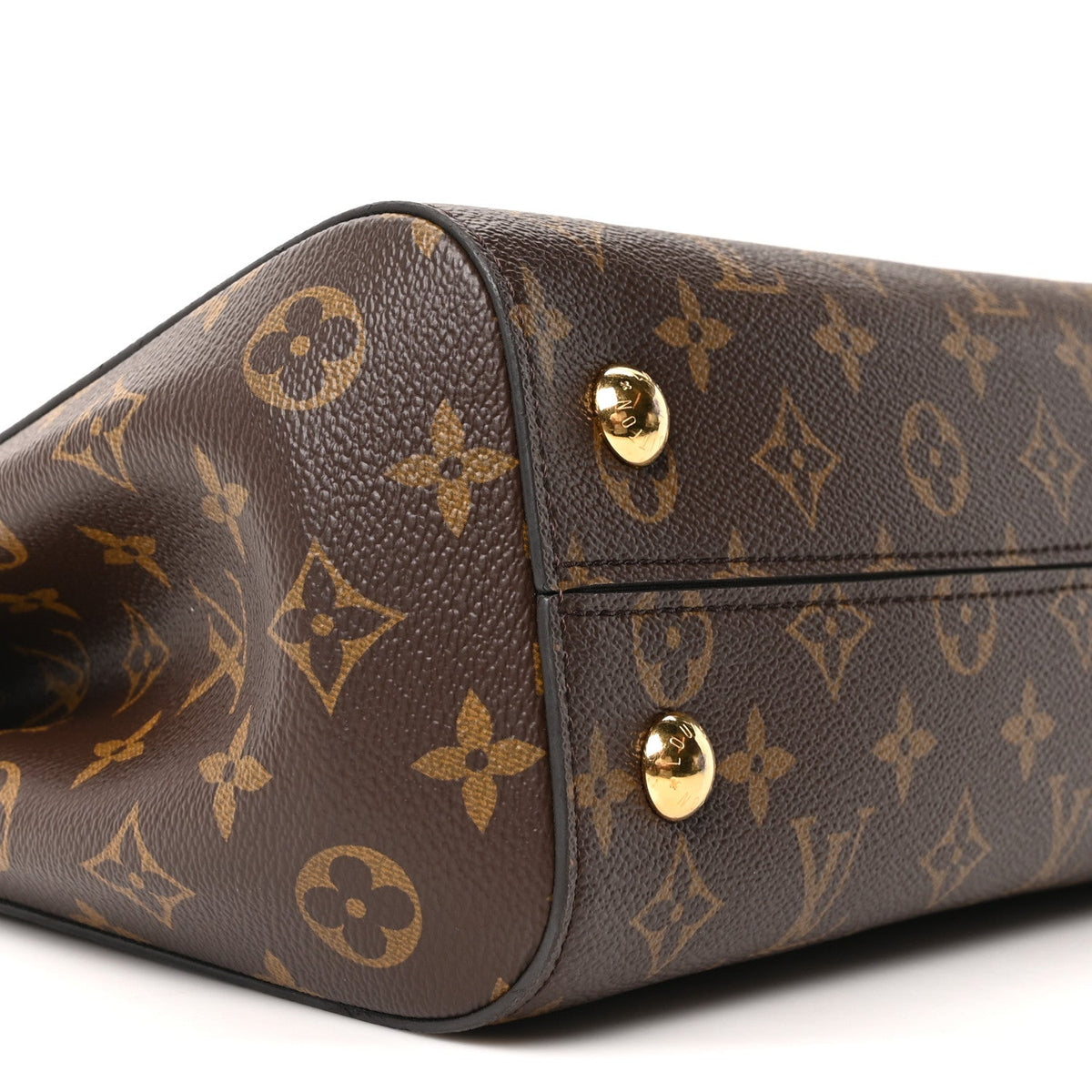 Monogram Cluny MM Papyrus Creme