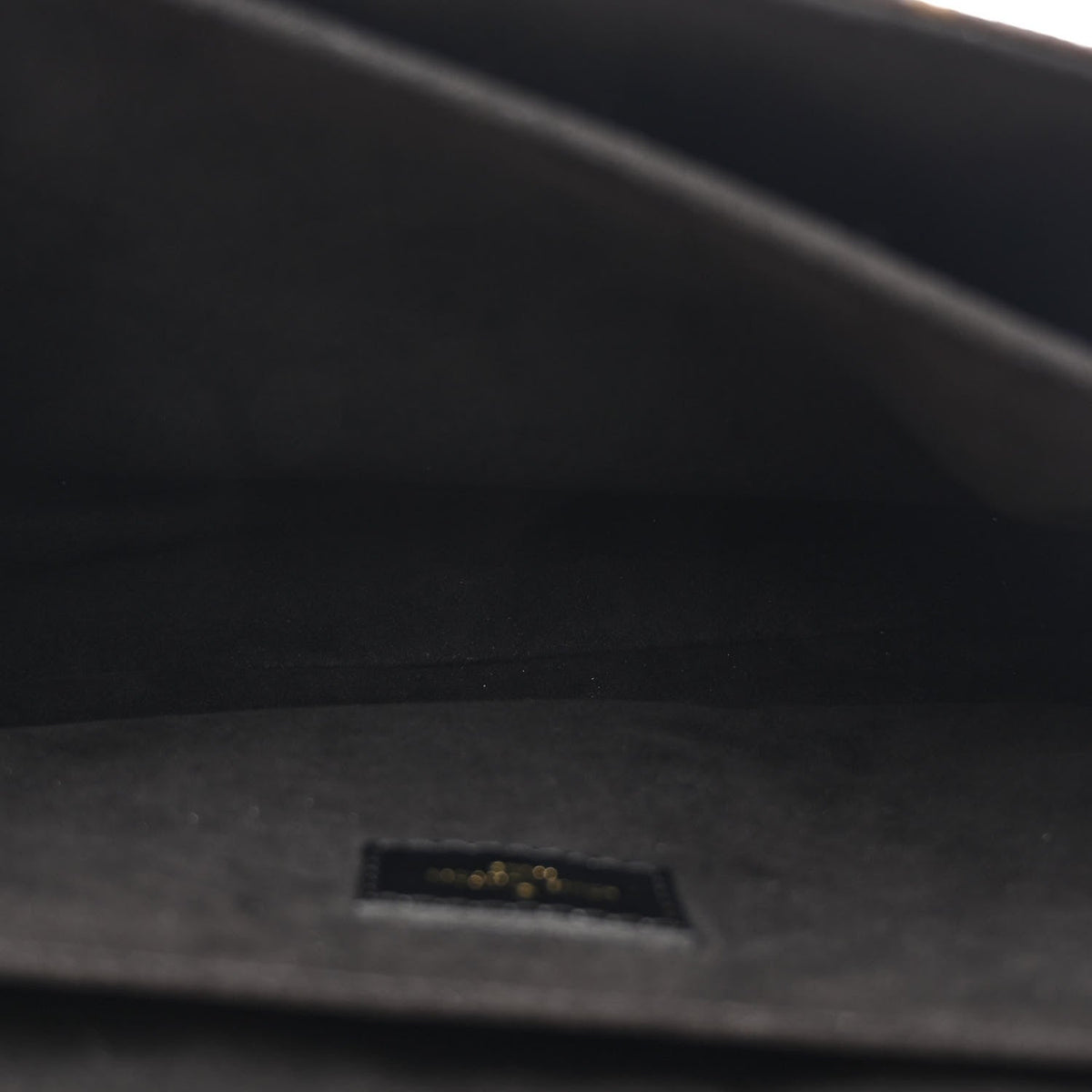 Reverse Monogram Pochette Metis