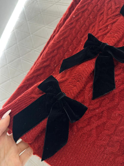 CC 26 Round Neck Bow Cardigan Red and Cream Wool 331418