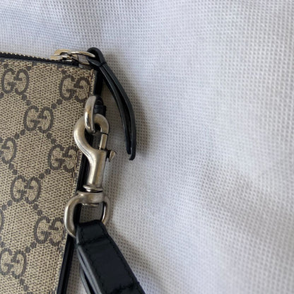 Gucci Canvas Beige GG Supreme 'l' Aveugle Par Amour' Tiger Pouch in Natural