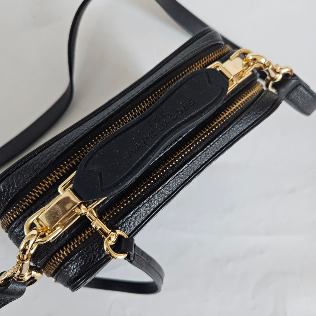 Marc Jacobs black camera bag