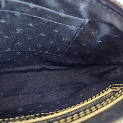Louis Vuitton Black Suhali Lockit Clutch bag