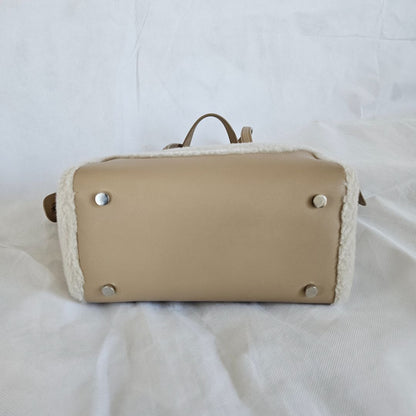 Loro Piana Happy Day Micro Leather And Cashmere And Silk-blend Fleece Tote