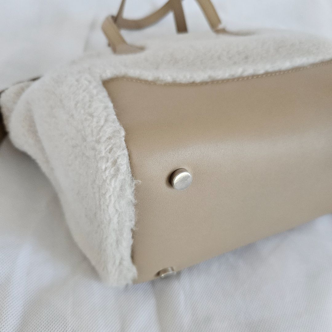 Loro Piana Happy Day Micro Leather And Cashmere And Silk-blend Fleece Tote