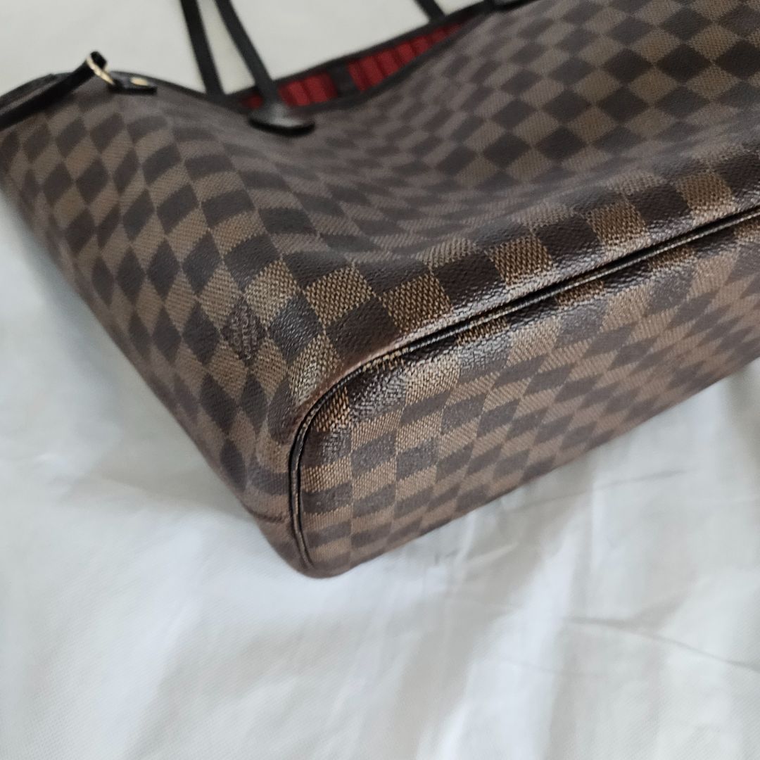 Louis Vuitton damier neverfull MM tote bag