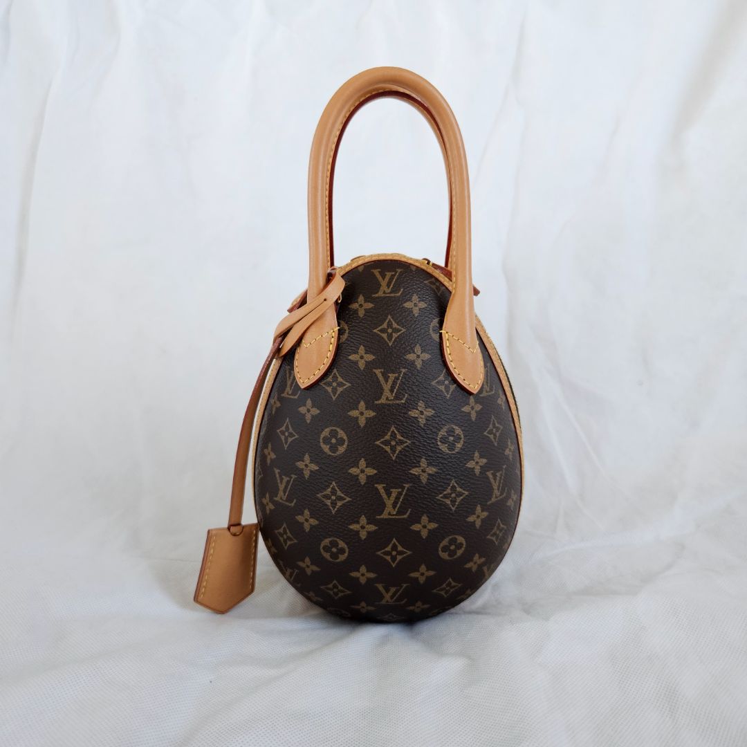 Louis Vuitton Monogram Canvas and Leather Egg Bag