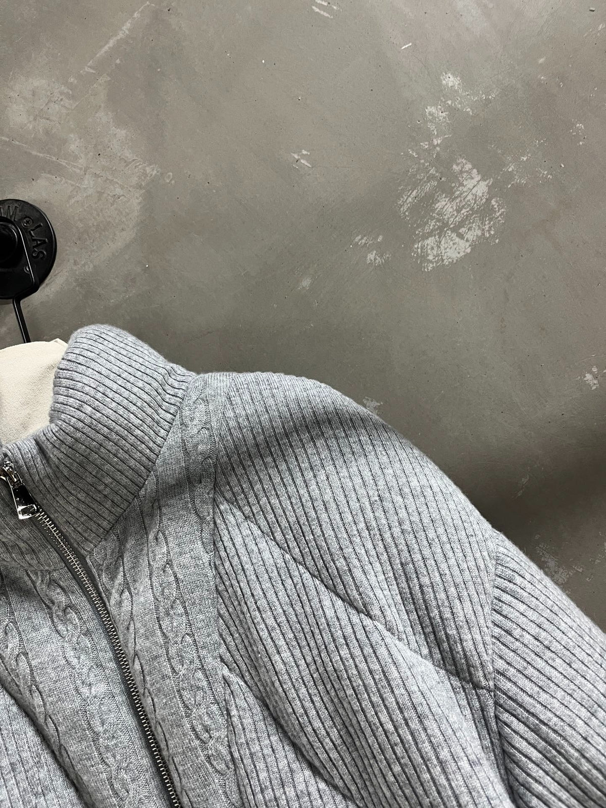 MIUMIU DOWN JACKET STYLE 692
