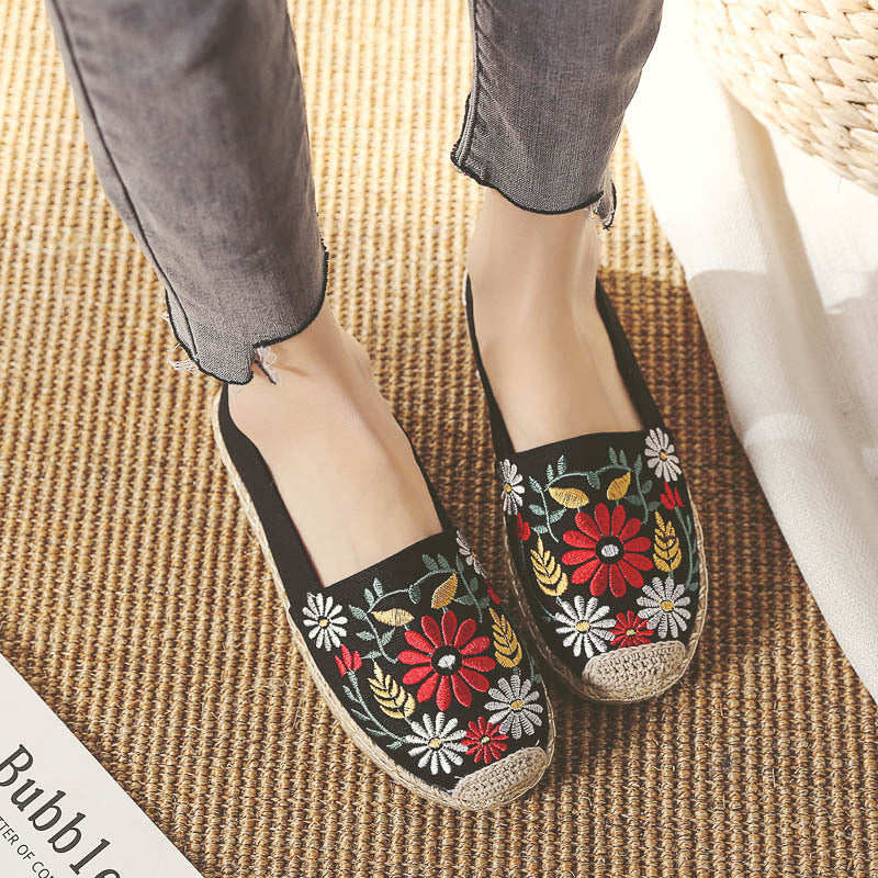Spring New Straw Linen Shoes Ethnic Style Embroidery Flower Women'S Single Shoes Breathable And Sweat-Absorbing Flat Bottom Shoes