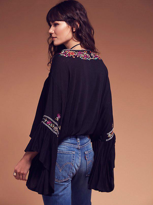 4 Color Embroidery Tassel V-Neck Cotton Embroidery Sleeves Shirt Jacket