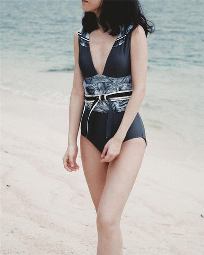 Retro Print New High Slit One-Piece Swimsuit