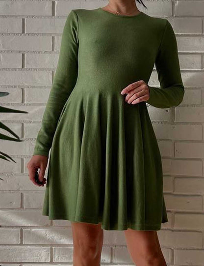 Elegant Round Neck Long Sleeve Flare Mini Dress