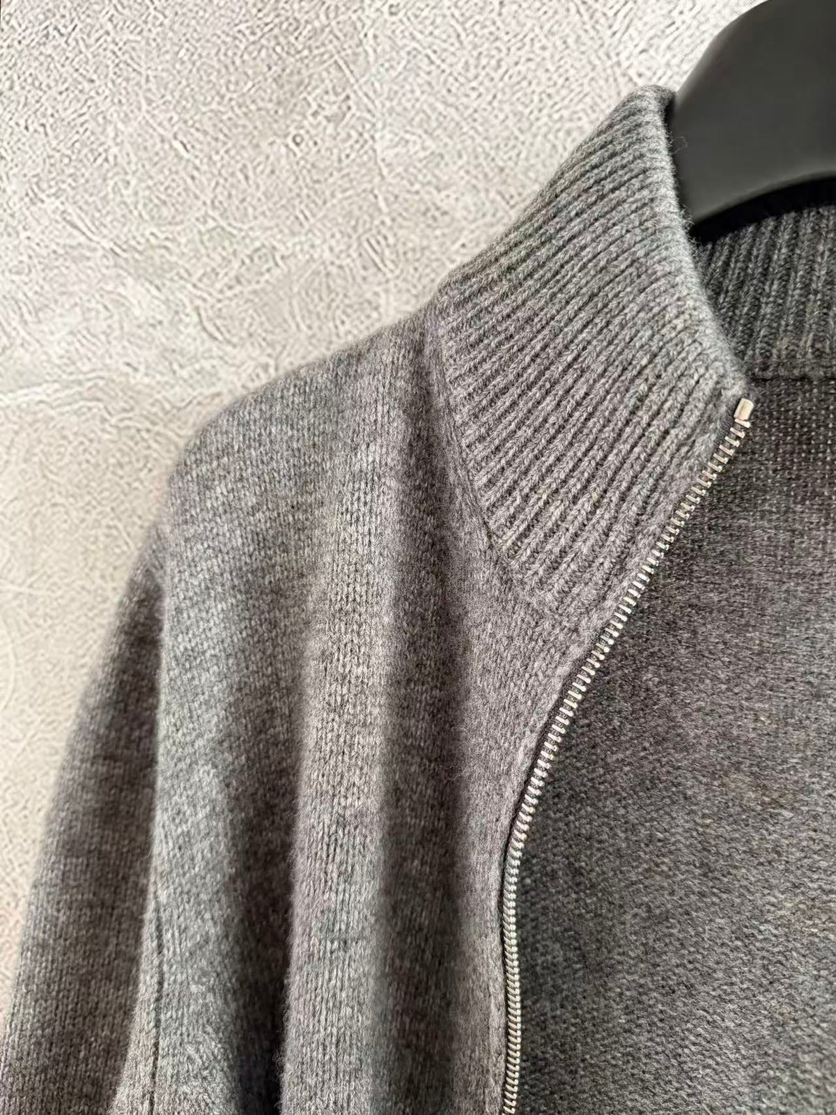 PRADA GRAY CASHMERE CARDIGAN