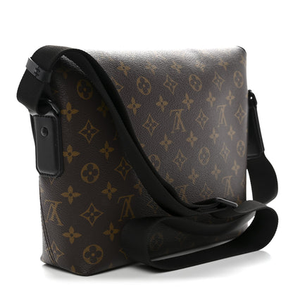Monogram Macassar Magnetic Messenger