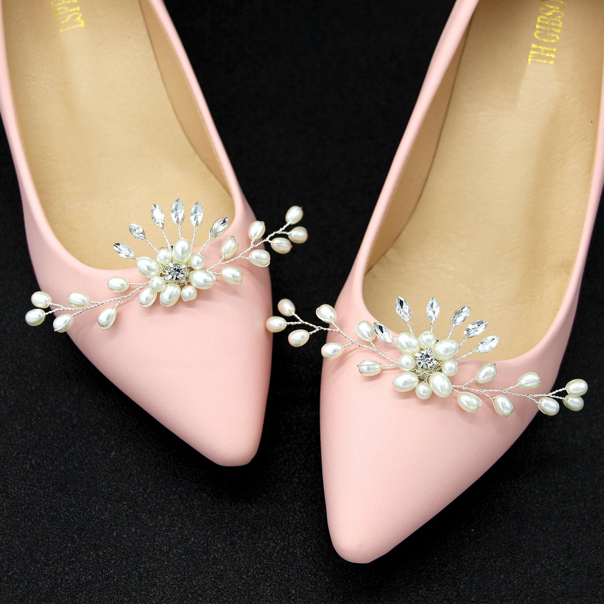 Handmade Pearl Shoe Flowers Wedding Accessories