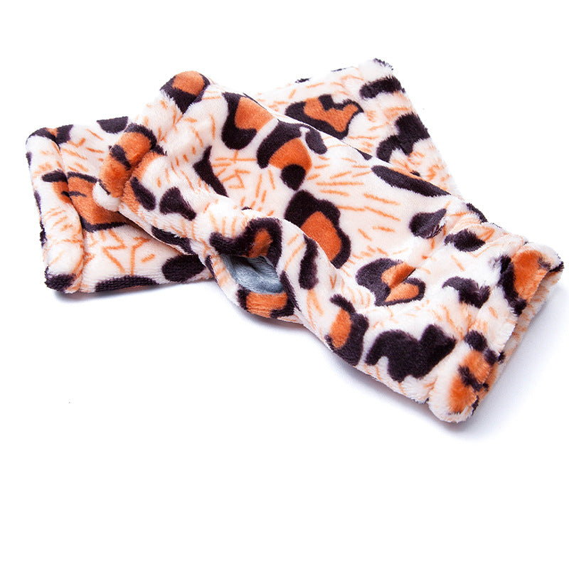 Trendy Warm Leopard Print Plush Fingerless Gloves