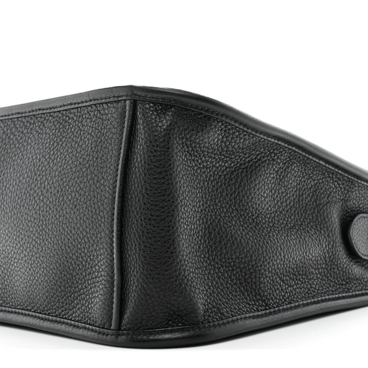 Vitello Daino Soft Hobo Messenger Bag Black