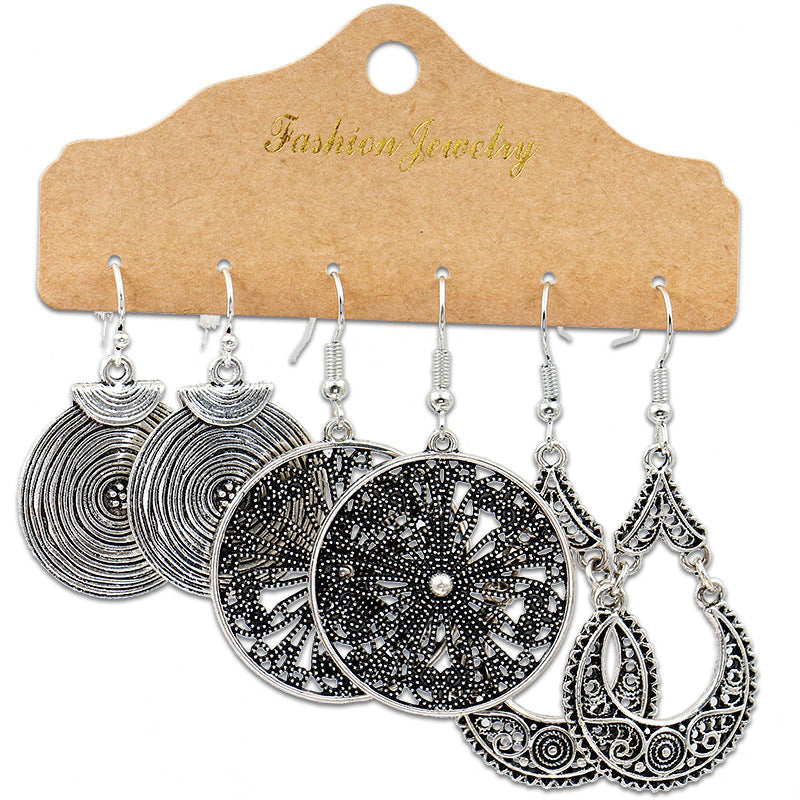 Fashionable Metal Baroque Earrings Retro U-Shaped Design