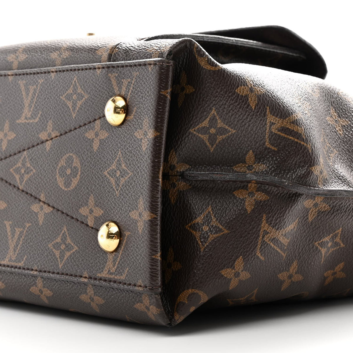 Monogram Metis