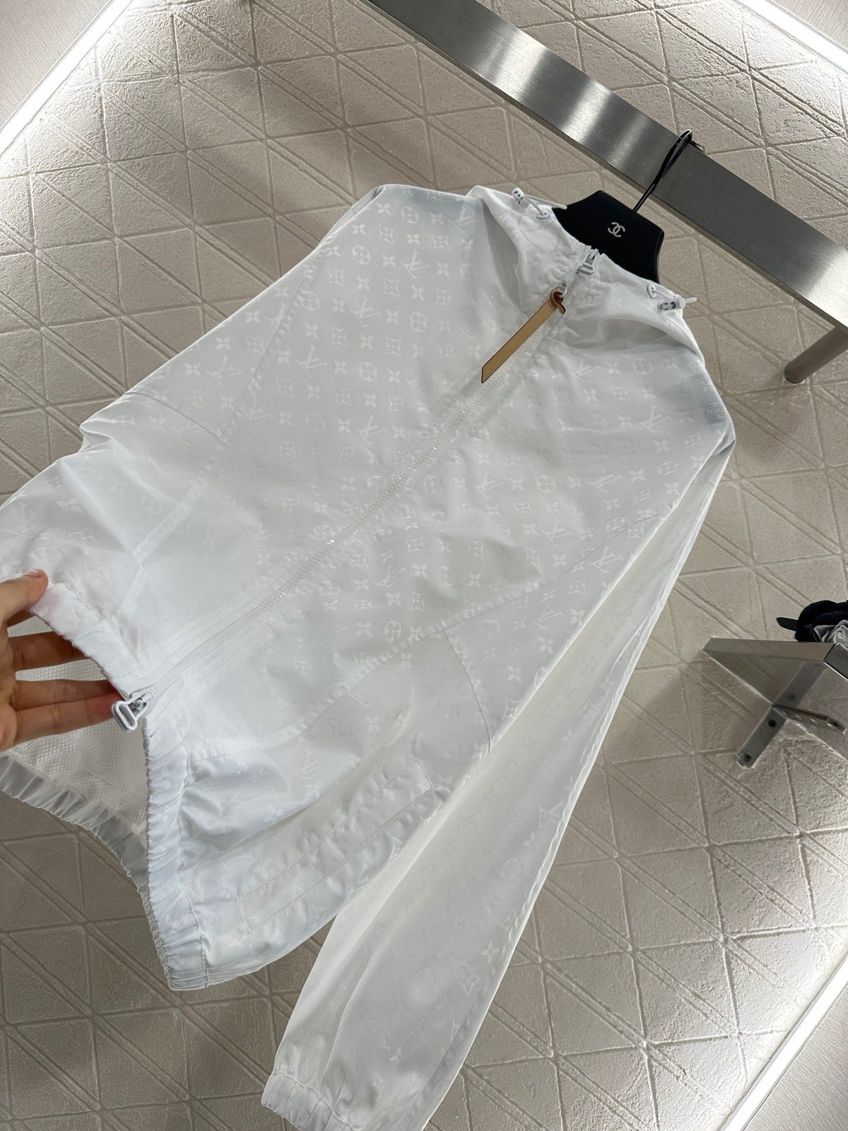 LV25 Obscure Jackquard Jacket White Polyester 291081