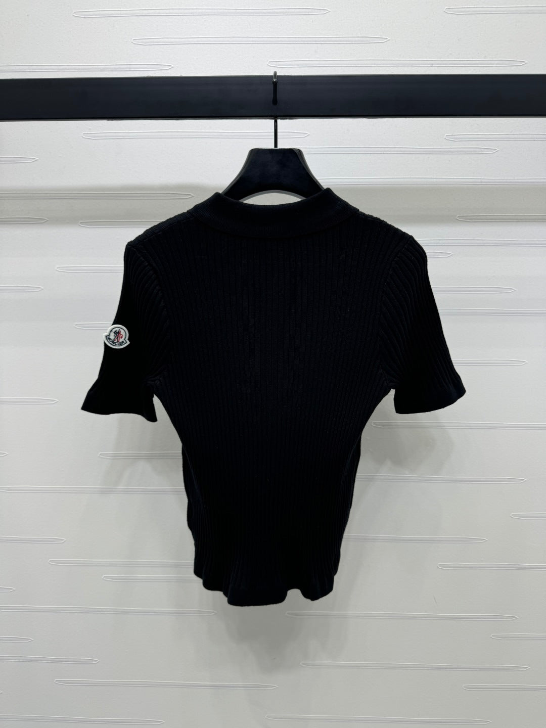 Moncle Beaded Lapel Knit Short-Sleeve Top Black Tencel Cotton 255893