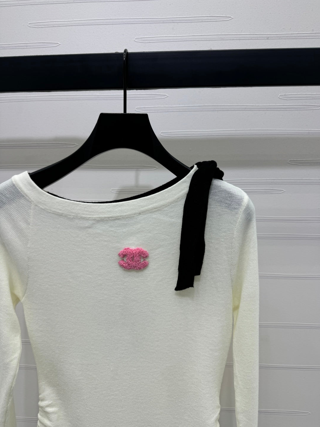 CHANEL RIBBON KNIT LONG SLEEVE SWEATER STYLE 288
