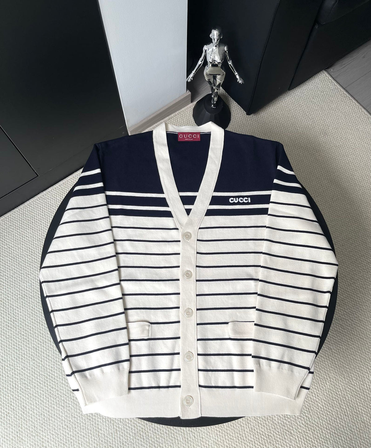 Gucci 25Fw Navy Blue Striped Contrast Knit Cardigan 109556