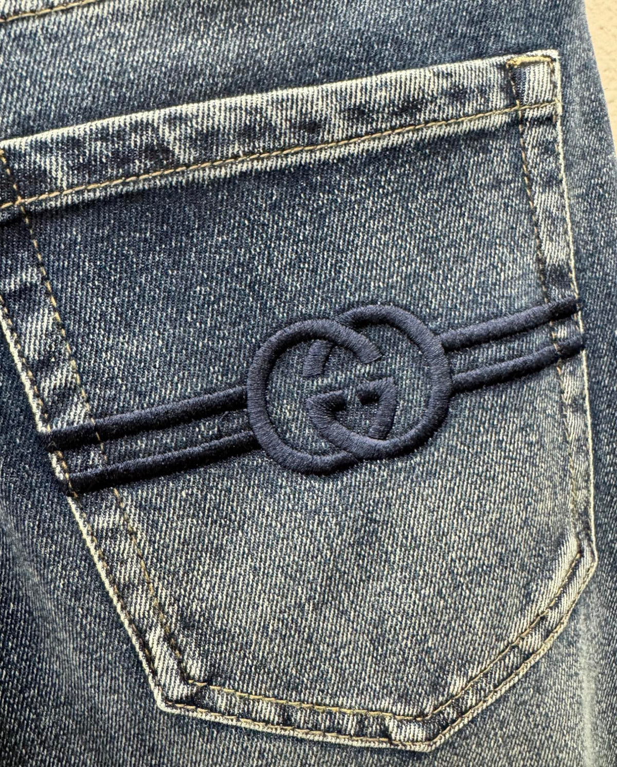 Gucci 25 Blue Jeans 108825